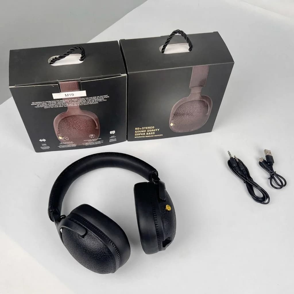 Fon Telinga Tanpa Wayar Over-Ear Retro dengan Pengecasan Type-C dan Slot Kad TF