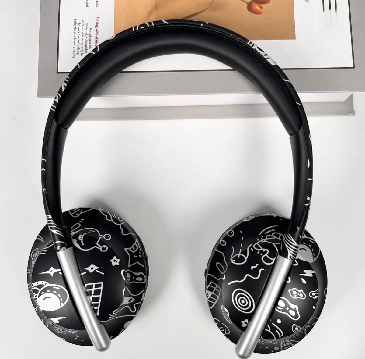 Fon Telinga Bluetooth Over-Ear dengan Slot Kad TF dan Ketersambungan Tanpa Wayar