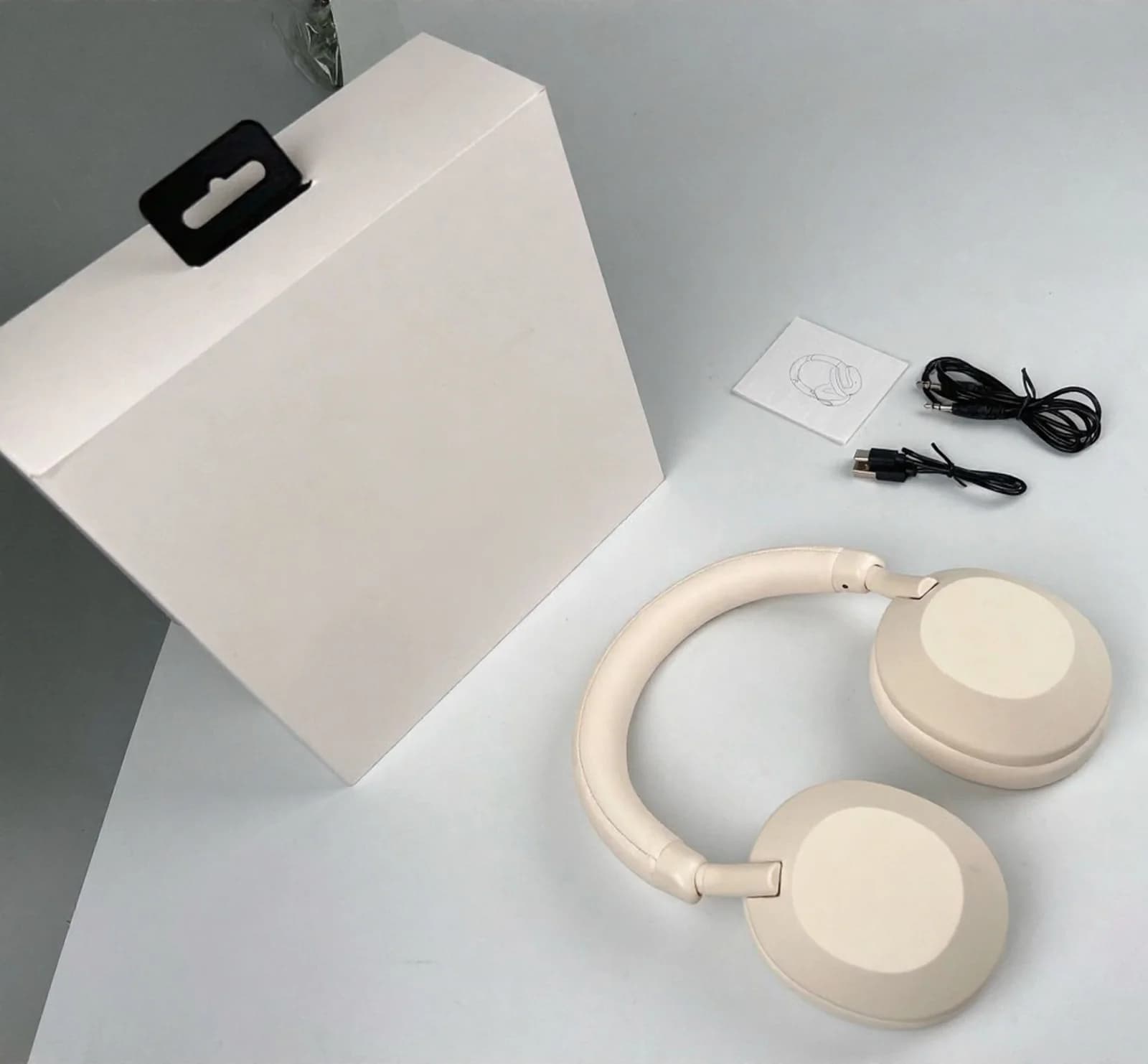 Fon Kepala Bluetooth Tanpa Wayar Pembatalan Hingar Aktif Over-Ear Stereo
